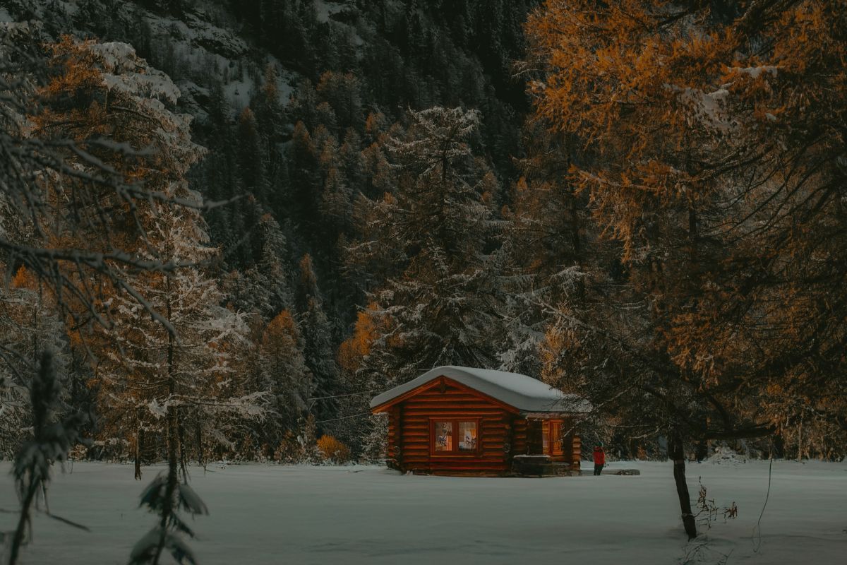 Seasonal living in winter cabin